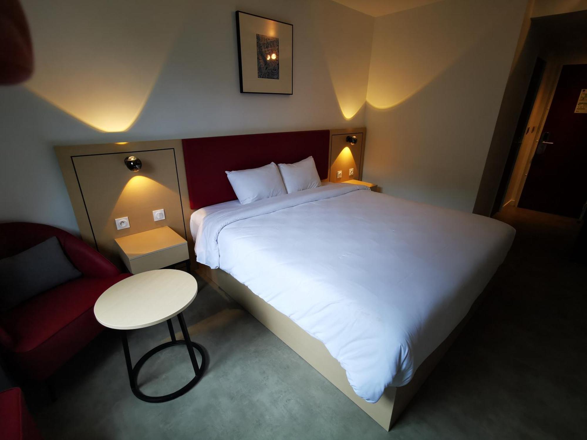 Anais Hotel Bourges Nord Saint-Doulchard Exterior photo